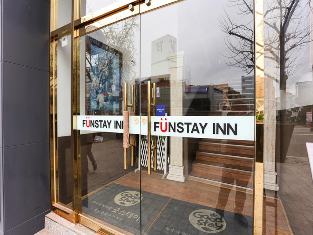 Funstay Inn Pensión Ciudad Metropolitana de Ciudad Metropolitana de Busan Exterior foto