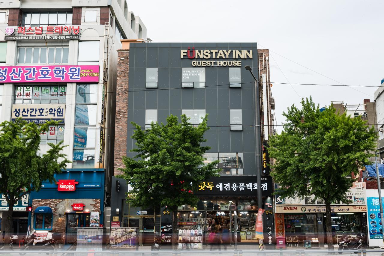 Funstay Inn Pensión Ciudad Metropolitana de Ciudad Metropolitana de Busan Exterior foto